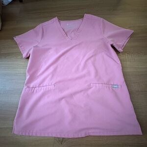 Figs Women's chalk pink medium scrub set